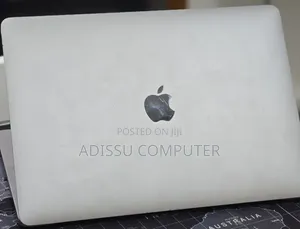 New Laptop Apple MacBook Pro 2020 M1 8GB Apple M1 Pro SSD 512GB