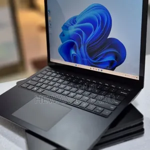 New Laptop Microsoft Surface Laptop 3 16GB Intel Core i7 SSD 256GB