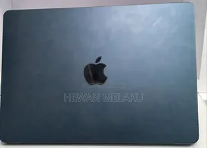New Laptop Apple MacBook Air 2022 M2 8GB Apple M2 SSD 256GB
