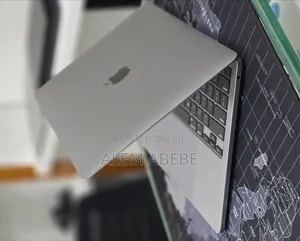 New Laptop Apple MacBook Pro 2020 M1 8GB Apple M1 SSD 512GB