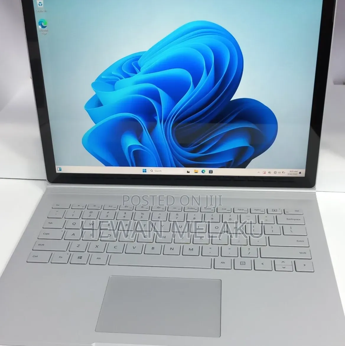 New Laptop Microsoft Surface Book 2 16GB Intel Core i7 SSD 512GB