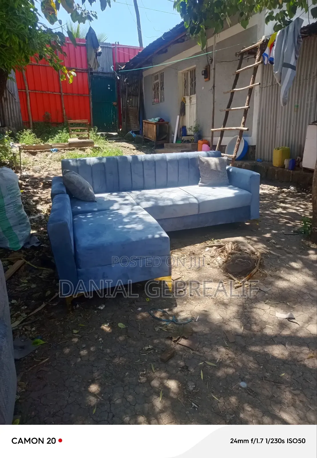 Comfertable Sofa