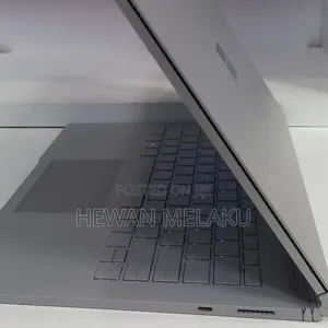 New Laptop Microsoft Surface Book 2 16GB Intel Core i7 SSD 512GB