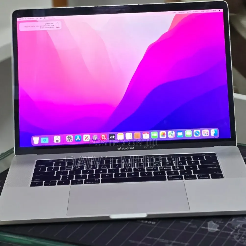 New Laptop Apple MacBook Pro 2017 16GB Apple M1 Pro SSD 512GB