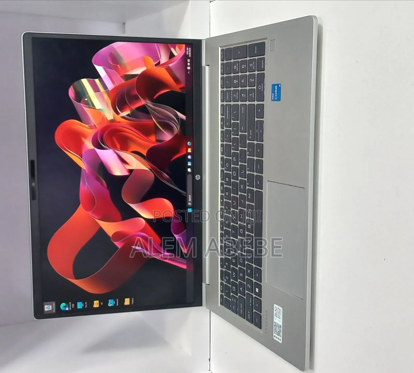 New Laptop HP 16GB Intel Core i5 SSD 512GB