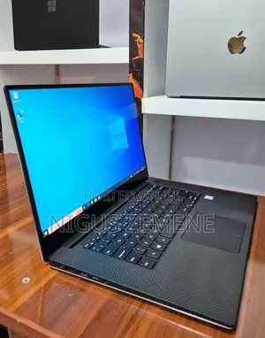 New Laptop Dell XPS 15 16GB Intel Core i7 SSD 512GB