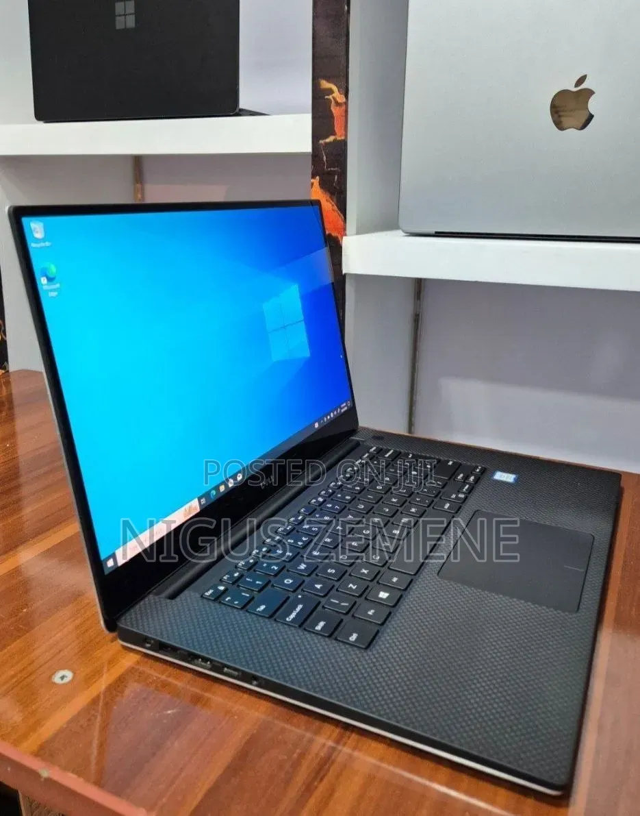 New Laptop Dell XPS 15 16GB Intel Core i7 SSD 512GB