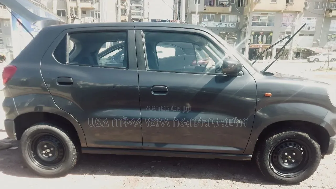Suzuki S-Presso 2022 Gray