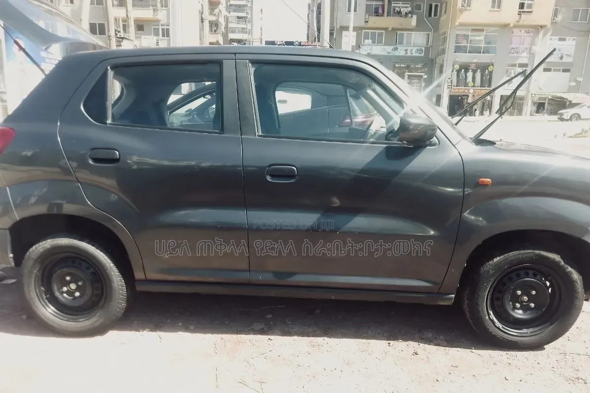 Suzuki S-Presso 2022 Gray