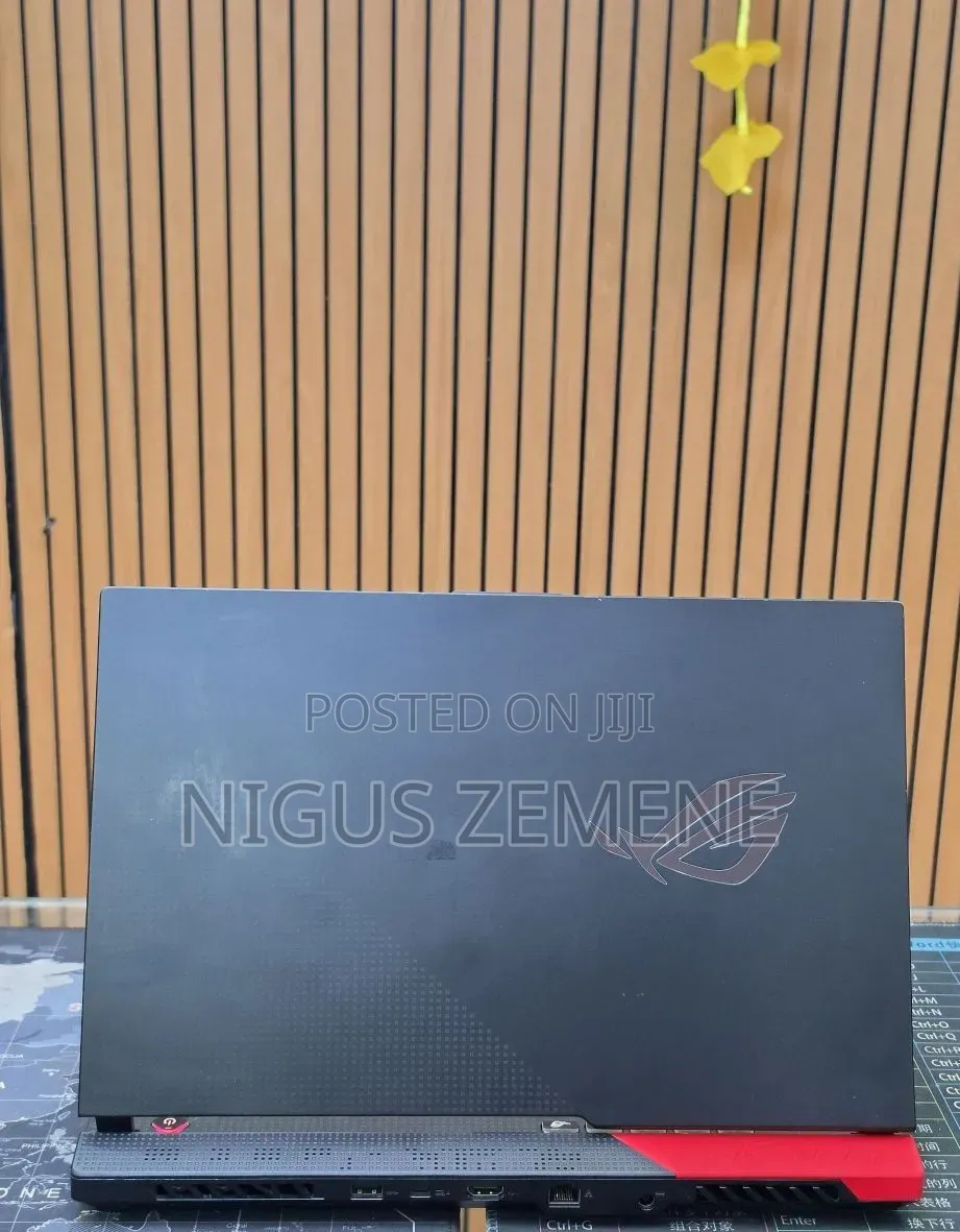New Laptop Asus ROG Strix G15 16GB AMD Ryzen 9 SSD 512GB