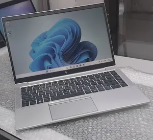 New Laptop HP EliteBook 840 G8 16GB Intel Core i5 SSD 512GB
