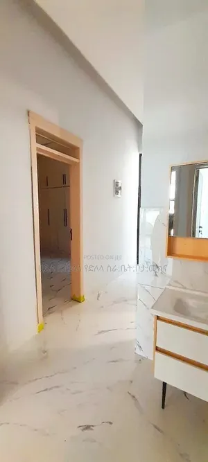 Furnished 5bdrm Villa in Summit Washington, Bole for sale