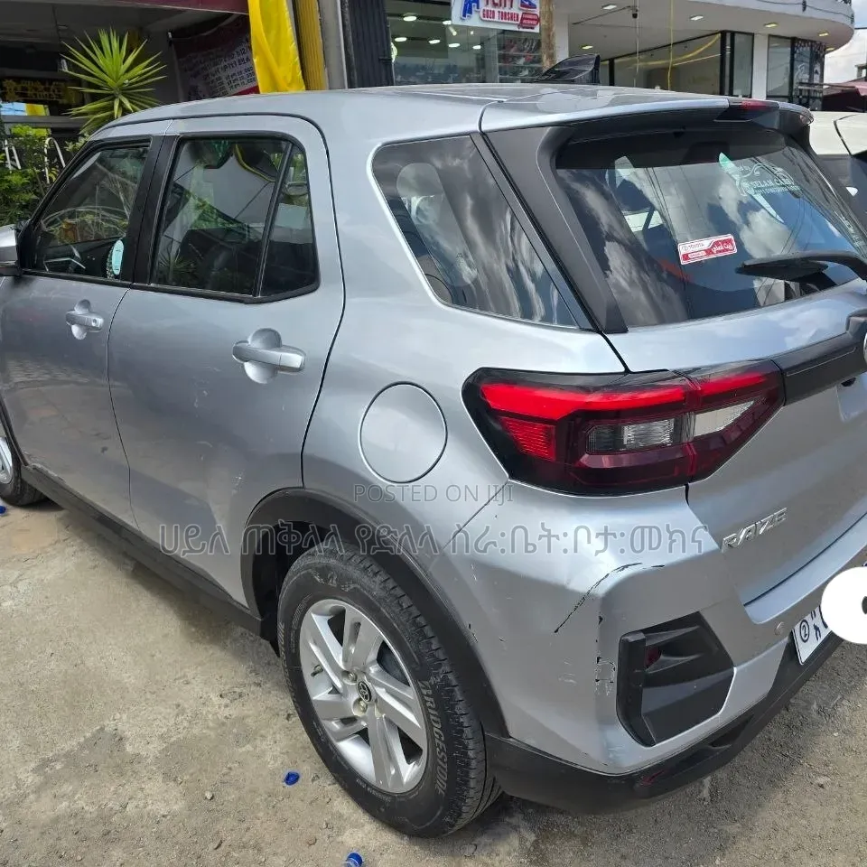 Toyota Raize 2023 Purple