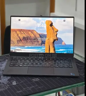 New Laptop Dell XPS 13 16GB Intel Core i7 SSD 512GB