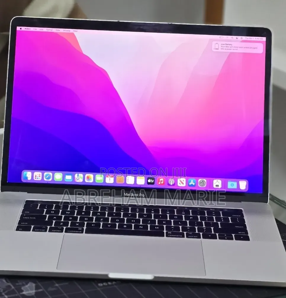 New Laptop Apple MacBook Pro 2017 16GB Intel Core i7 SSD 512GB