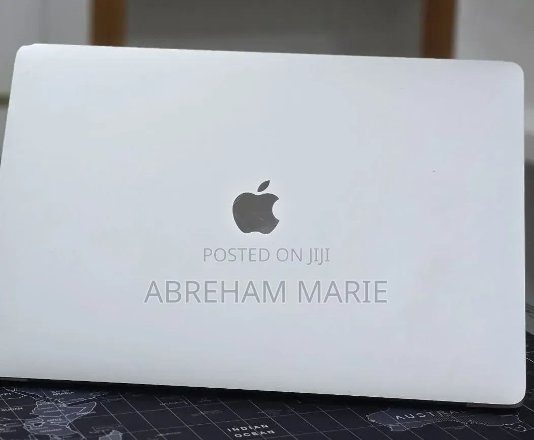 New Laptop Apple MacBook Pro 2017 16GB Intel Core i7 SSD 512GB