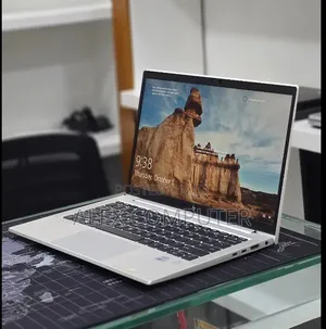 New Laptop HP EliteBook 830 G7 16GB Intel Core i7 SSHD (Hybrid) 512GB
