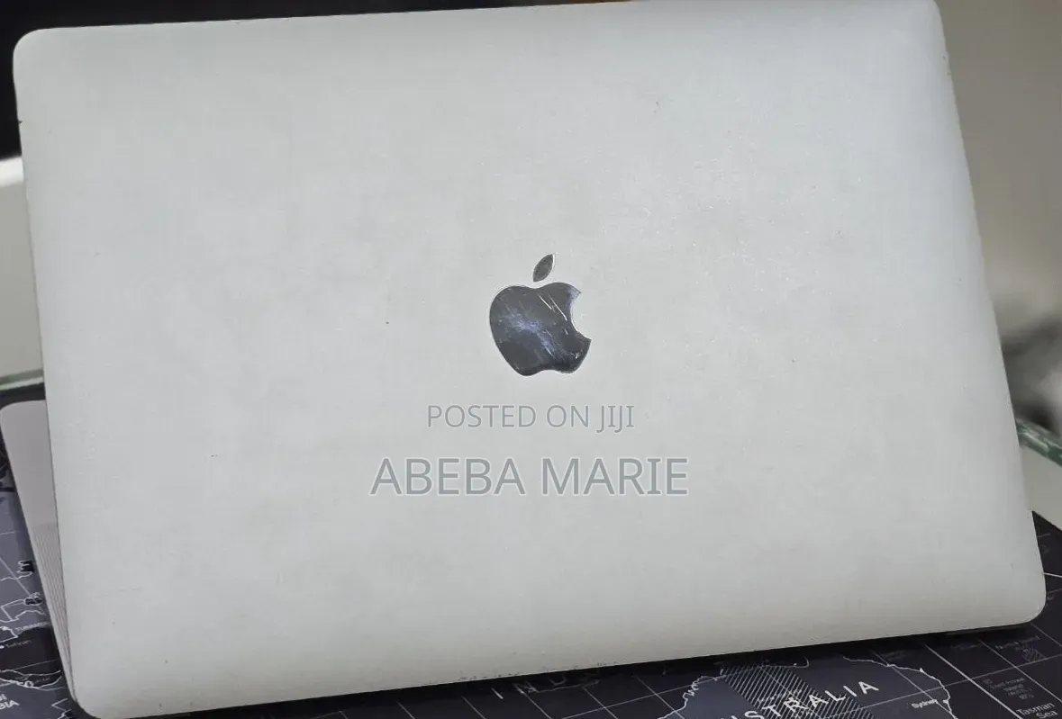 New Laptop Apple MacBook Pro 2020 M1 8GB Apple M1 SSD 512GB
