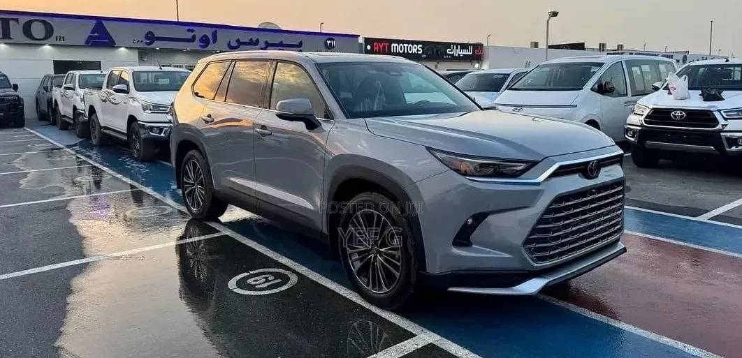 New Toyota Highlander 2025