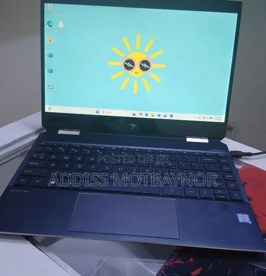 New Laptop HP Spectre 13 8GB Intel Core i5 SSHD (Hybrid) 512GB