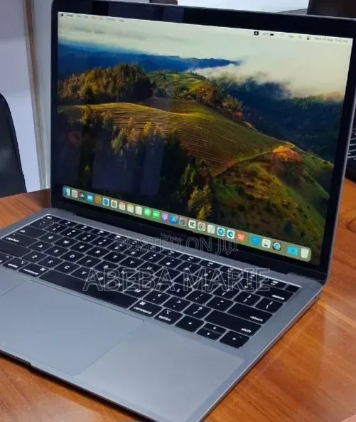 New Laptop Apple MacBook Air 2017 8GB Intel Core i5 SSD 128GB