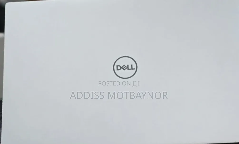 New Laptop Dell XPS 15 8GB Intel Core i7 SSD 512GB