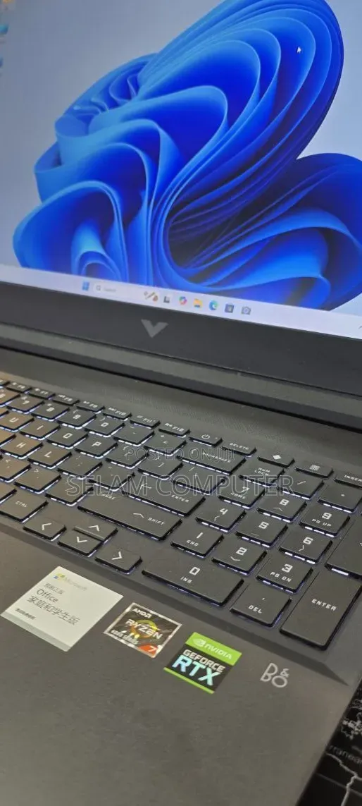 New Laptop HP Victus 15 16GB Intel Core i7 SSD 512GB