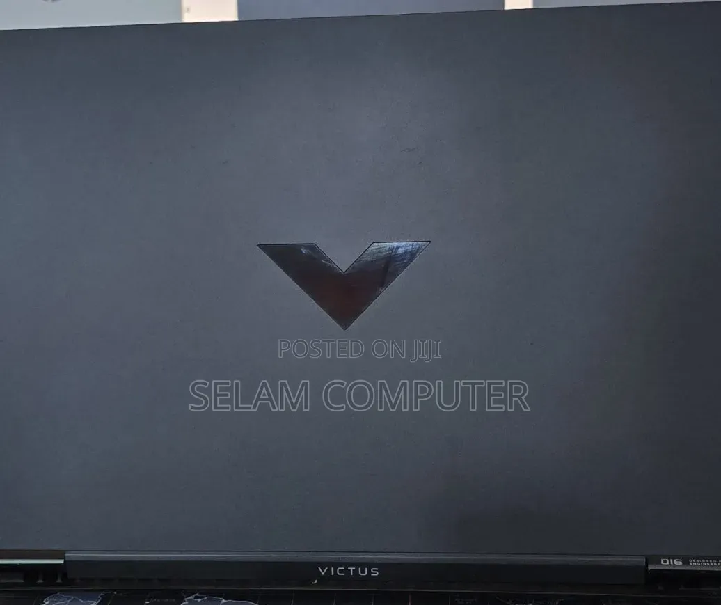 New Laptop HP Victus 15 16GB Intel Core i7 SSD 512GB