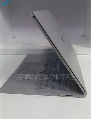 New Laptop Microsoft Surface Book 2 16GB Intel Core i7 SSD 512GB