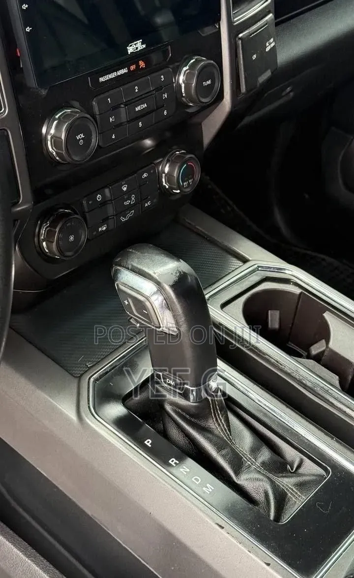 Ford F-150 2020 Black