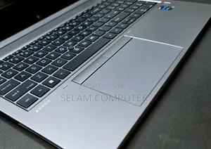 New Laptop HP ZBook Studio G8 16GB Intel Core i5 SSD 512GB
