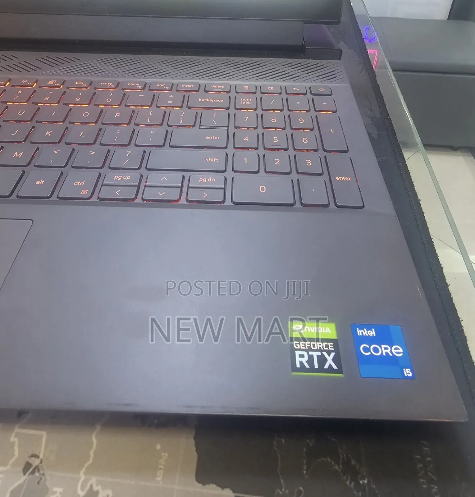 New Laptop Dell G15 5520 16GB Intel Core i5 SSD 512GB