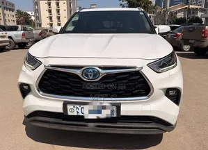 Toyota Highlander 2023 White