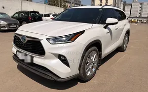 Toyota Highlander 2023 White