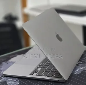 New Laptop Apple MacBook Pro 2020 M1 8GB Apple M1 SSD 512GB
