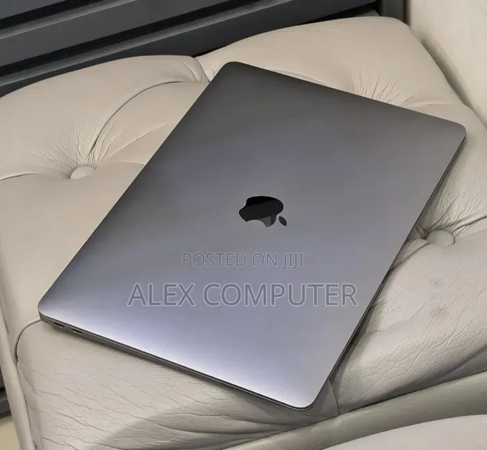 New Laptop Apple MacBook Air 2020 M1 16GB Apple M1 SSD 512GB
