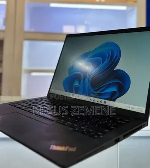 New Laptop Lenovo ThinkPad T14s G4 16GB Intel Core i7 SSD 512GB