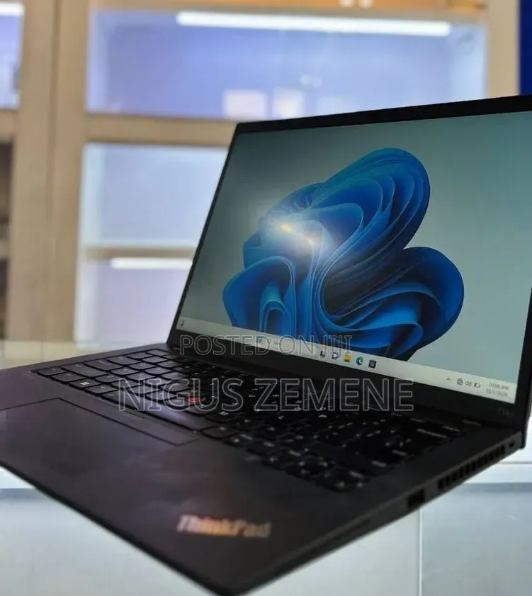 New Laptop Lenovo ThinkPad T14s G4 16GB Intel Core i7 SSD 512GB