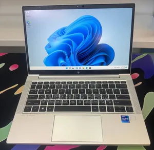 New Laptop HP EliteBook 830 G8 16GB Intel Core i7 SSD 512GB