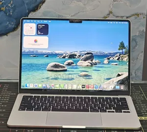 New Laptop Apple MacBook Air 2022 M2 8GB Apple M2 SSD 256GB