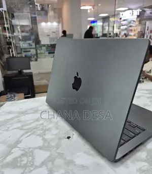 New Laptop Apple MacBook Pro 2025 M5 16GB Apple M5 Pro SSD 1T