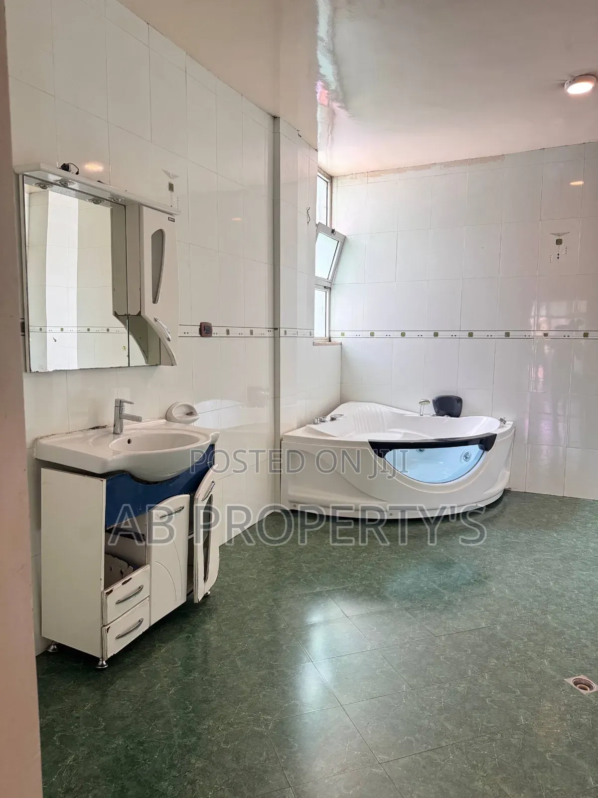 Furnished 7bdrm Villa in Ab Property'S, Bole for rent
