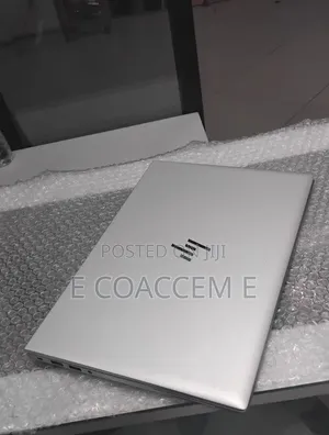 New Laptop HP 16GB AMD Ryzen 5 SSD 512GB
