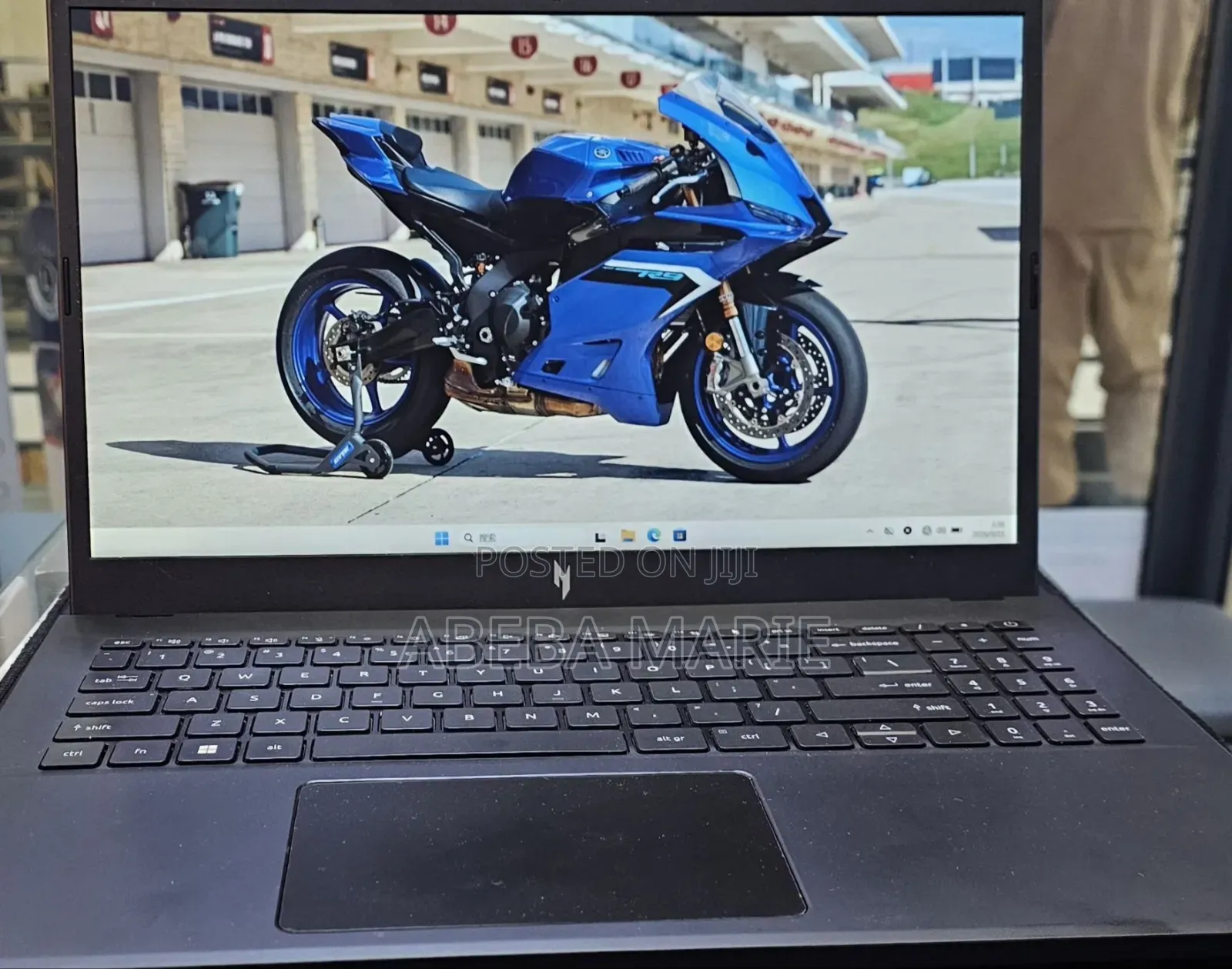 New Laptop Acer Nitro V 15 8GB Intel Core i7 SSD 512GB