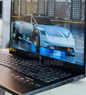 New Laptop Acer Nitro V 15 8GB Intel Core i7 SSD 512GB