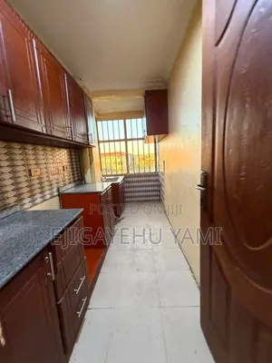 Furnished 3bdrm Condo in Condominium, Bole for sale