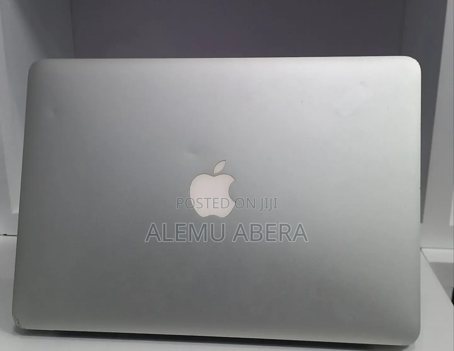 New Laptop Apple MacBook Air 2017 8GB Intel Core i7 SSD 128GB