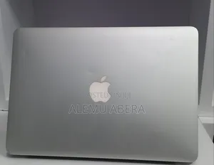 New Laptop Apple MacBook Air 2017 8GB Intel Core i7 SSD 128GB