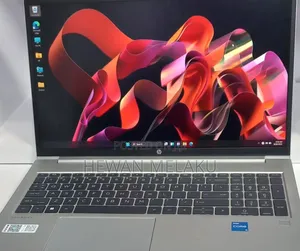 New Laptop HP 8GB Intel Core i5 SSD 512GB