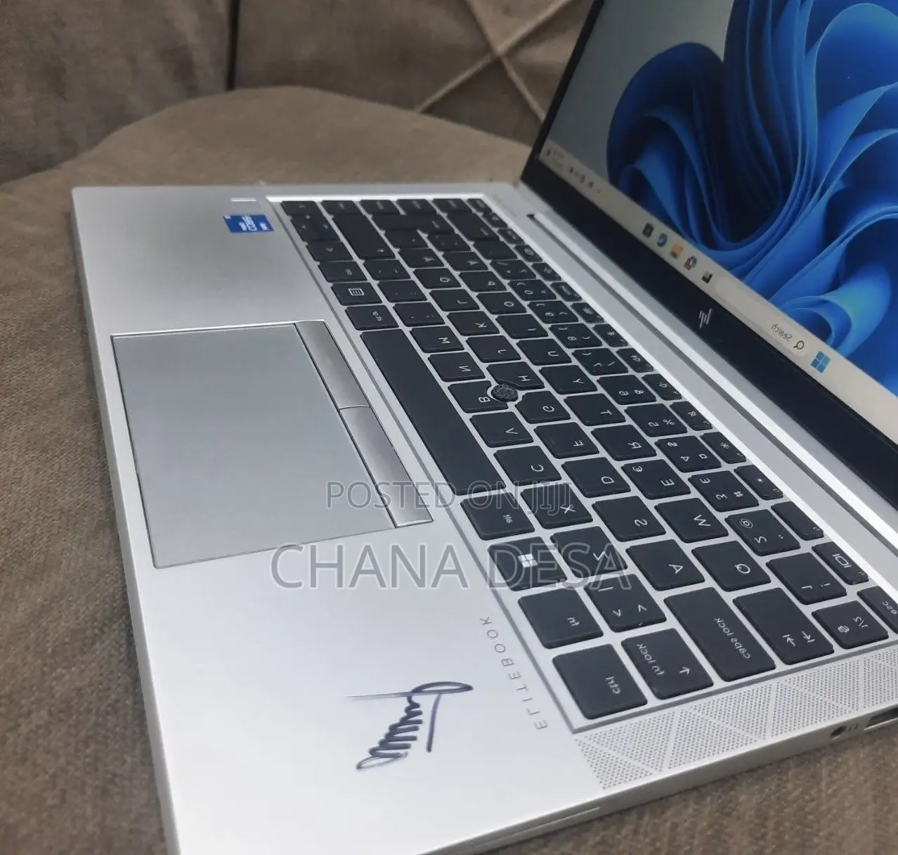 New Laptop HP EliteBook 840 G8 16GB Intel Core i5 SSD 512GB